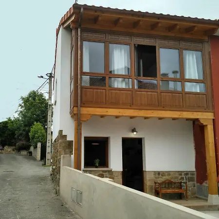 Gospodarstwo wiejskie Aldea De Ribadesella *